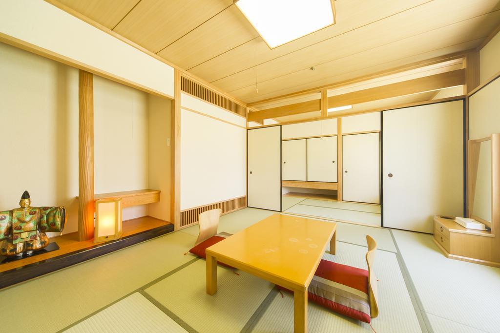 Hotel Hiroshima Sunplaza Kamer foto