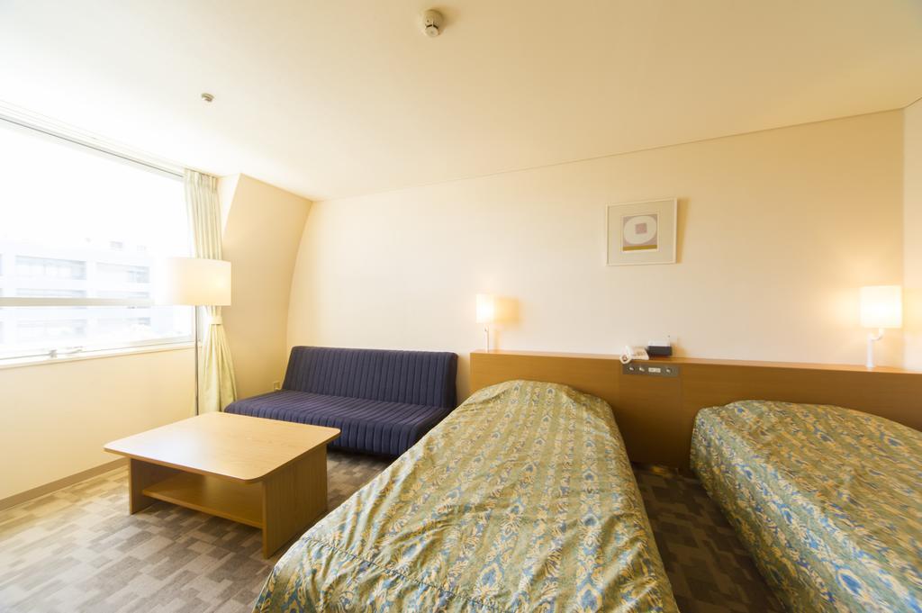 Hotel Hiroshima Sunplaza Kamer foto