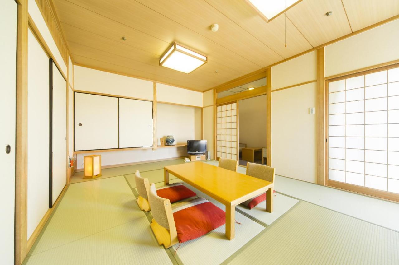 Hotel Hiroshima Sunplaza Kamer foto