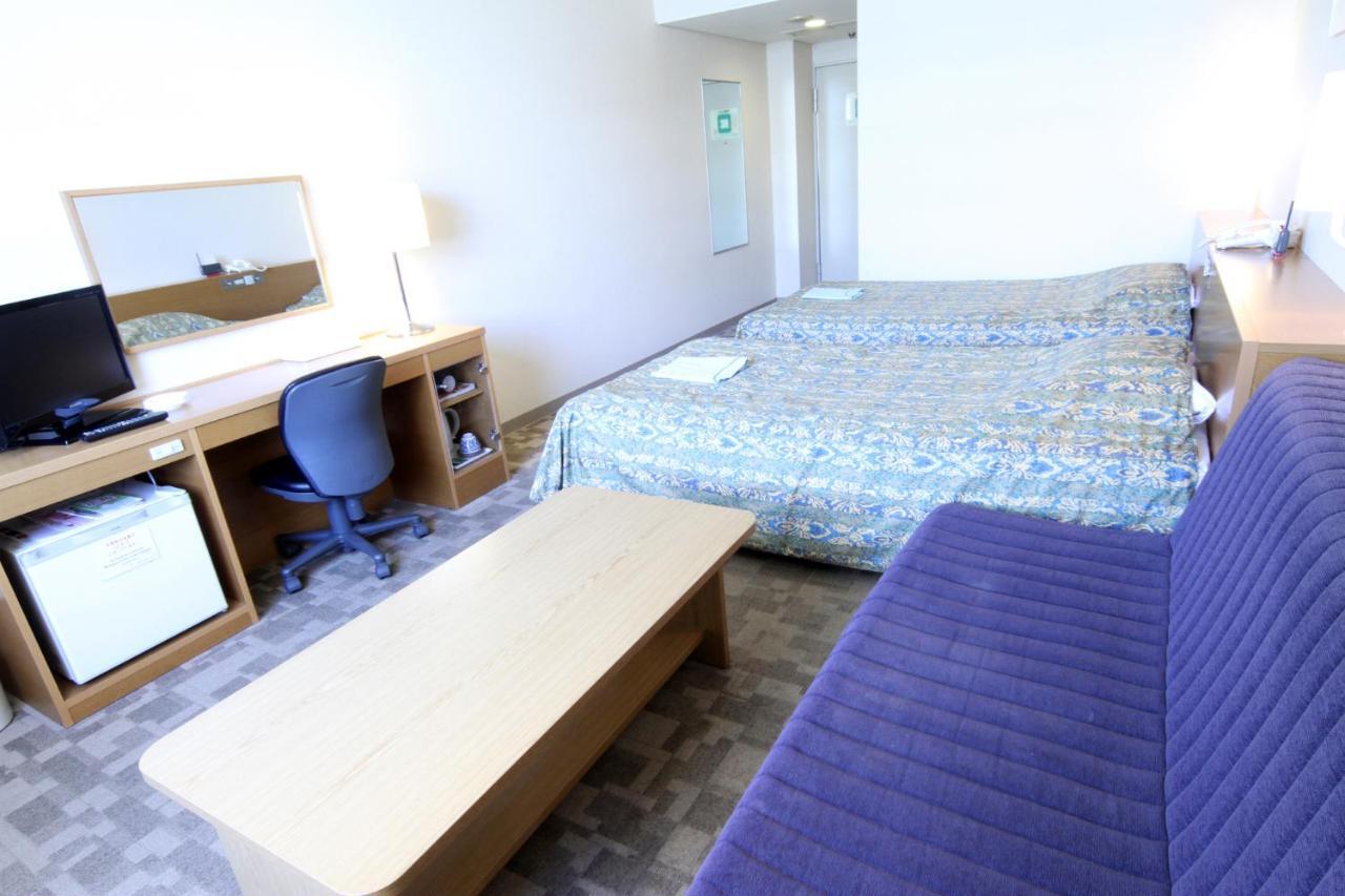 Hotel Hiroshima Sunplaza Buitenkant foto