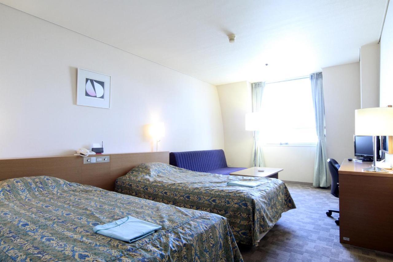 Hotel Hiroshima Sunplaza Buitenkant foto